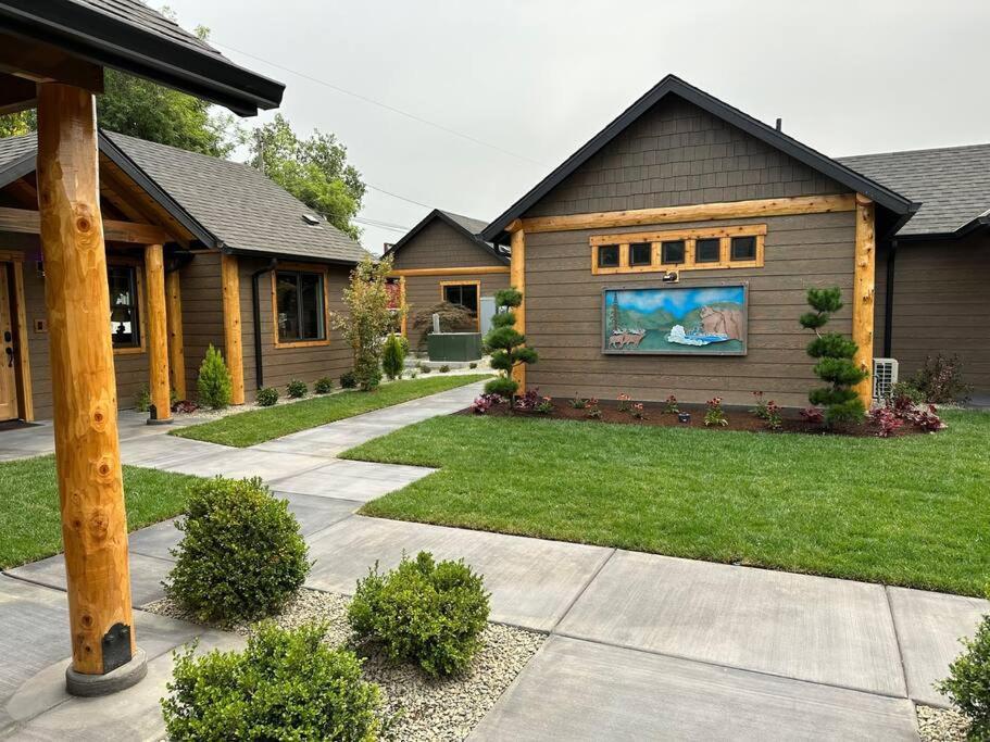Bear Mountain Suite 10 Grants Pass Exterior photo